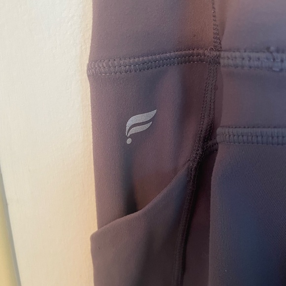 Light purple Fabletics leggings - Picture 4 of 5